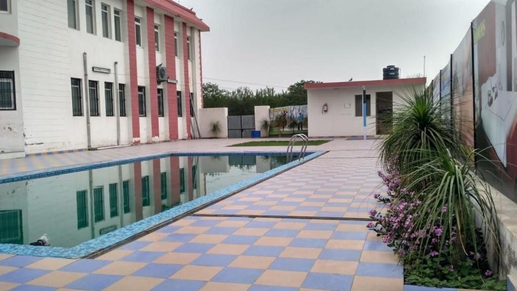 Green Vatika Farm Jaipur Buitenkant foto